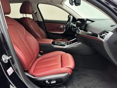 BMW 3 Series 320Li M Sport Package - ფოტო 12
