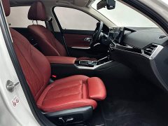 BMW 3 Series 320Li M Sport Package - ფოტო 12