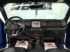 Jeep Gladiator 3.6L Overland - ფოტო 5