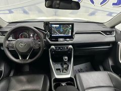Toyota Venza 2.0L CVT AWD Luxury - ფოტო 8