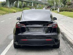 Tesla Model Y 2022 Facelift Rear-Wheel Drive - ფოტო 4