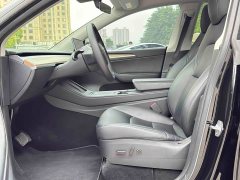 Tesla Model Y Long Range All-Wheel Drive - ფოტო 4