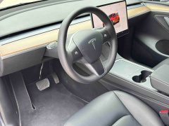 Tesla Model Y Long Range All-Wheel Drive - ფოტო 6