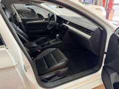 Volkswagen Passat 2021 2.0T Comfort Edition - ფოტო 11