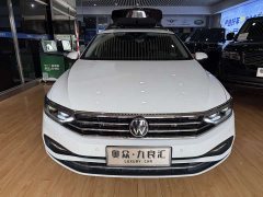 Volkswagen Passat 2021 2.0T Comfort Edition - ფოტო 2