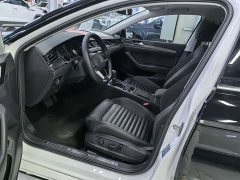 Volkswagen Magotan 2020 330TSI DSG Advance - ფოტო 7