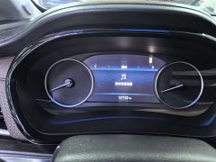 Buick GL8 Land Executive Cabin 652T Luxury - ფოტო 14