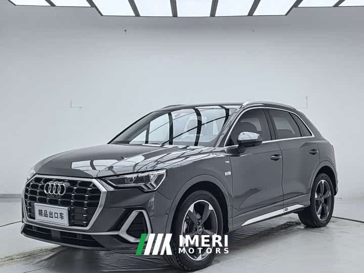 Audi Q3 35 TFSI Fashion Dynamic