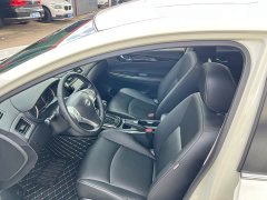 Nissan Tiida 1.6L CVT Smart Trim - ფოტო 11