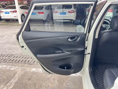 Nissan Tiida 1.6L CVT Smart Trim - ფოტო 12