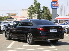BMW 5 Series 525Li M Sport Package - ფოტო 17