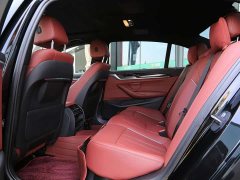 BMW 5 Series 525Li M Sport Package - ფოტო 9
