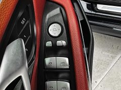 BMW 3 Series 320Li M Sport Package - ფოტო 11