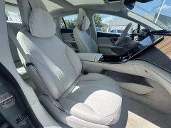 Mercedes-Benz EQE 2025 500 4MATIC Luxury - ფოტო 12