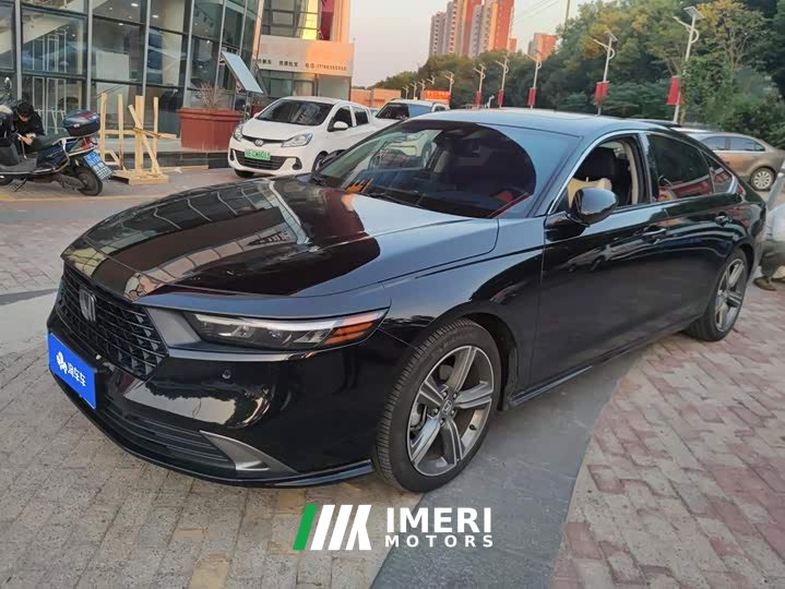 Honda Accord Sport Series 260TURBO Premium
