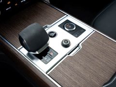 Land Rover Range Rover 2024 3.0 L6 400PS Genesis Extended Edition - ფოტო 11