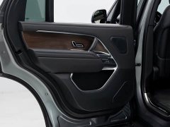 Land Rover Range Rover 2024 3.0 L6 400PS Genesis Extended Edition - ფოტო 4