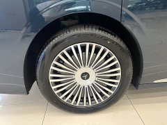 Voyah Lantu Dreamchaser PHEV AWD Luxury Qiankun Edition - ფოტო 7