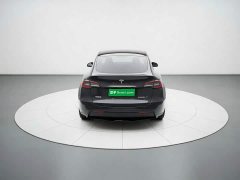 Tesla Model Y Rear-Wheel Drive - ფოტო 5