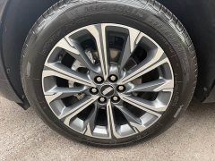 Cadillac XT5 2025 2.0T Luxury - ფოტო 14