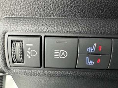 Toyota Corolla 1.8L CVT Luxury - ფოტო 12