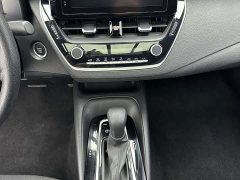 Toyota Corolla 1.8L CVT Luxury - ფოტო 14