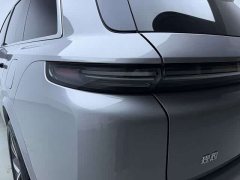 Li Auto L8 Pro - ფოტო 15