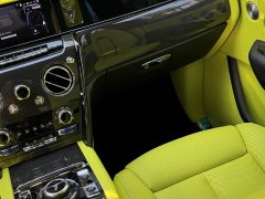 Rolls-Royce Cullinan 2024 Black Badge - ფოტო 15