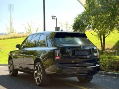 Rolls-Royce Cullinan 2024 Black Badge - ფოტო 5