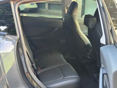 Tesla Model Y Rear-Wheel Drive - ფოტო 6