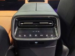 AITO M6 Pure Electric Max Long Range - ფოტო 12