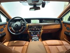 Rolls-Royce Phantom 2018 6.7T Standard Wheelbase - ფოტო 18