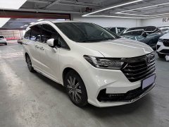 Honda Odyssey 2.0L e:HEV Sharp Comfort Edition - ფოტო 3