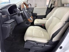 Honda Odyssey 2.0L e:HEV Sharp Comfort Edition - ფოტო 4