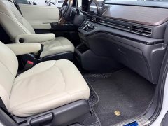 Honda Odyssey 2.0L e:HEV Sharp Comfort Edition - ფოტო 9