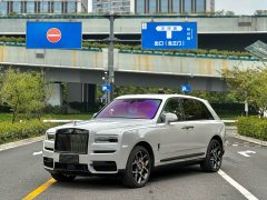 Rolls-Royce Cullinan 2018 Four-Seater - ფოტო 3