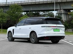 NIO ES8 Six-Seat Executive Luxury Edition - ფოტო 4