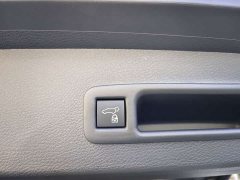 Toyota Sienna 2.5L Hybrid AWD Premium - ფოტო 19
