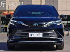 Toyota Sienna 2.5L Hybrid AWD Premium - ფოტო 2