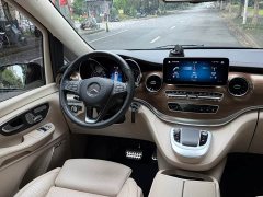 Mercedes-Benz V-Class 2022 V 260 L Long Wheelbase Luxury Edition - ფოტო 13