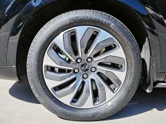 AITO M7 1.5T Intelligent Driving RWD Max 5-Seater - ფოტო 4