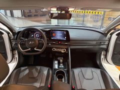 Hyundai Elantra 2022 1.5L CVT GLX Elite - ფოტო 12