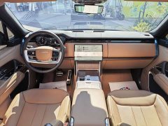 Land Rover Range Rover 2025 3.0L V6 400PS Extended Wheelbase Prestige Edition - ფოტო 12
