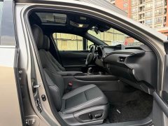 Lexus UX New Energy 2020 300e Pure Joy Edition - ფოტო 10