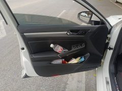Volkswagen Lingdu 280TSI DSG Comfort Edition - ფოტო 7