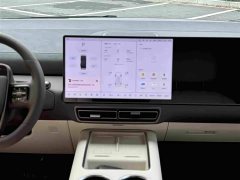 Li Auto Li Xiang MEGA Ultra - ფოტო 15