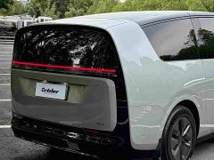 Li Auto Li Xiang MEGA Ultra - ფოტო 6