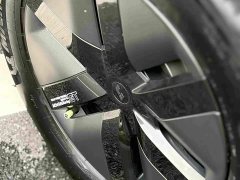 Li Auto Li Xiang MEGA Ultra - ფოტო 8