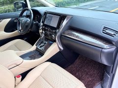 Toyota Alphard Hybrid 2.5L Premium Edition - ფოტო 14