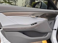 Voyah Lantu Zhaoguang Four-Wheel Drive Flagship - ფოტო 10
